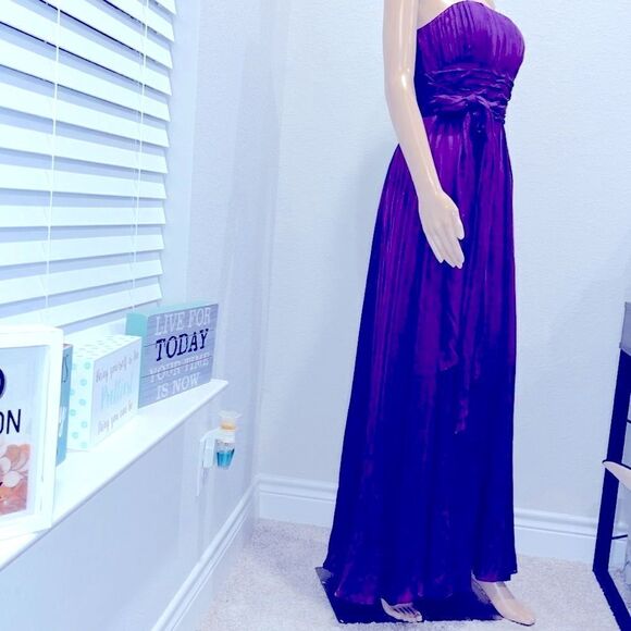 Bcbgmaxazria silk strapless pleated purple maxi dress with selftie at waist. - Picture 3 of 7